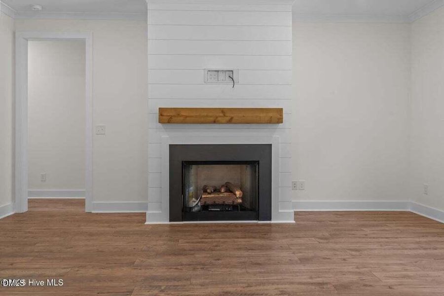 355 Shaw Rd 355 Shaw Rd