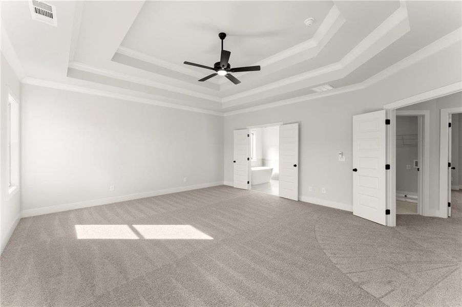 Spacious, unfurnished interior of a new home in , Jefferson (Image 21).