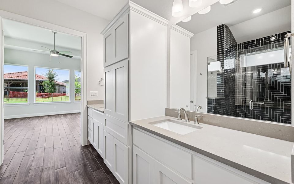 Furnished interior view inside a new home in Kissing Tree, San Marcos (Image 5). Furnished interior view inside a new home in Kissing Tree, San Marcos (Image 5).