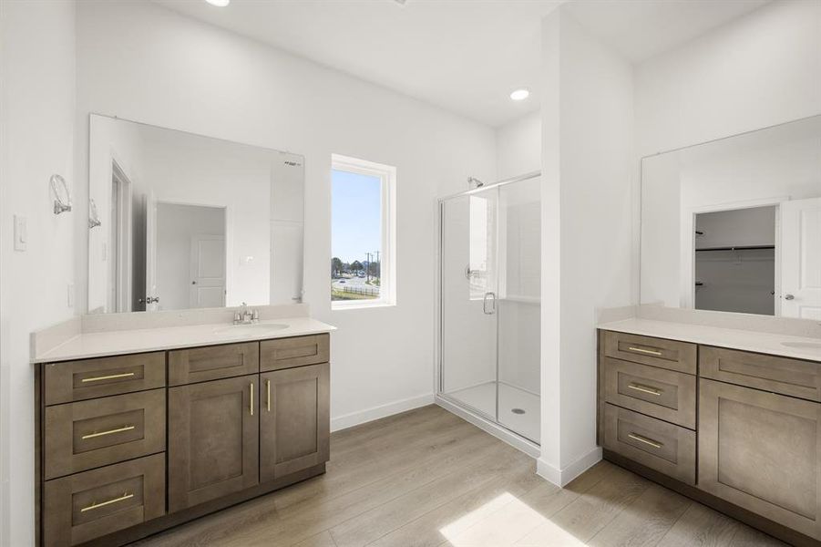 22_7617 Dakota- Primary Suite-3