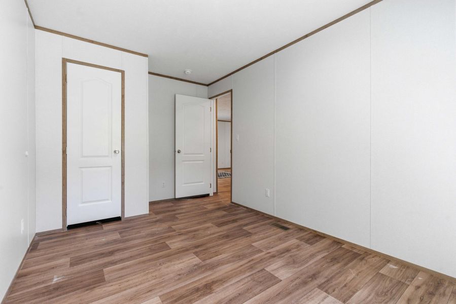 Spacious, unfurnished interior of a new home in , Orangeburg (Image 21).