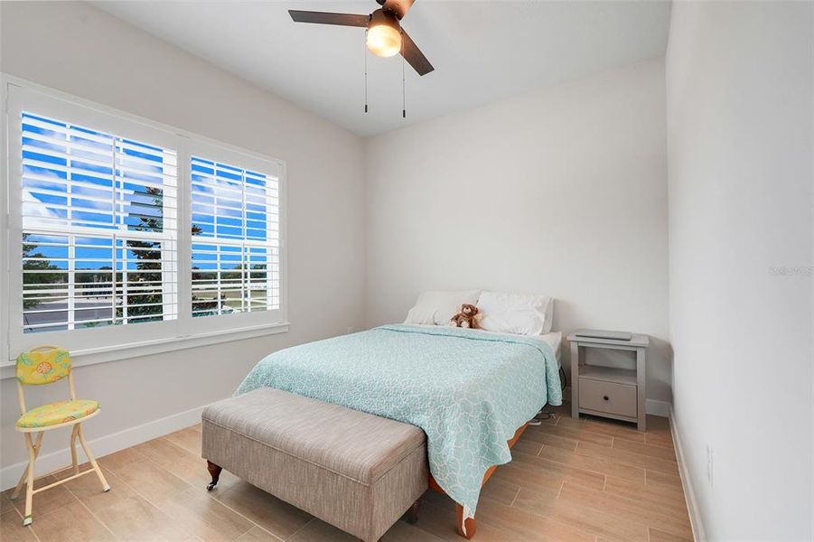 Furnished interior view inside a new home in , Clermont (Image 27).