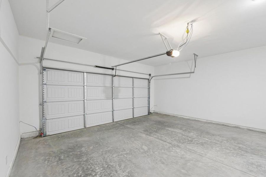 Spacious, unfurnished interior of a new home in Sutton’s Landing, Statham (Image 38).