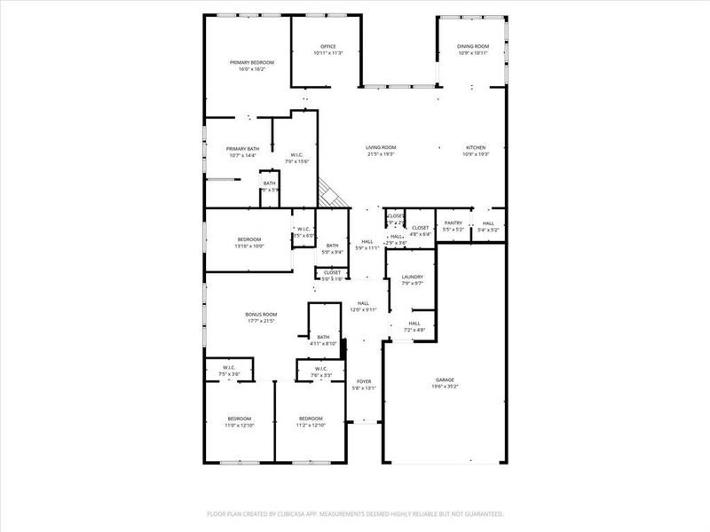 2D floor plan layout of this home in Nelson Lake, Rockwall, TX (Image 4). 2D floor plan layout of this home in Nelson Lake, Rockwall, TX (Image 4).