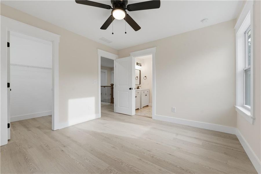 Spacious, unfurnished interior of a new home in , Mableton (Image 22).