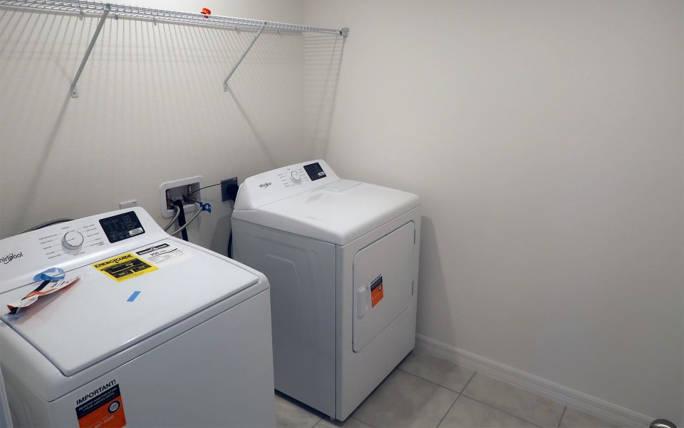 Efficient Laundry Space in Central Florida Single-Family Home