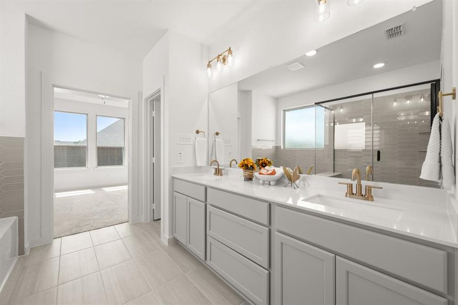 372 Deer Ridge-  Primary Suite-3