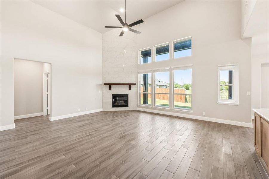 Spacious, unfurnished interior of a new home in Devonshire Classic 60-65, Forney (Image 36). Spacious, unfurnished interior of a new home in Devonshire Classic 60-65, Forney (Image 36).