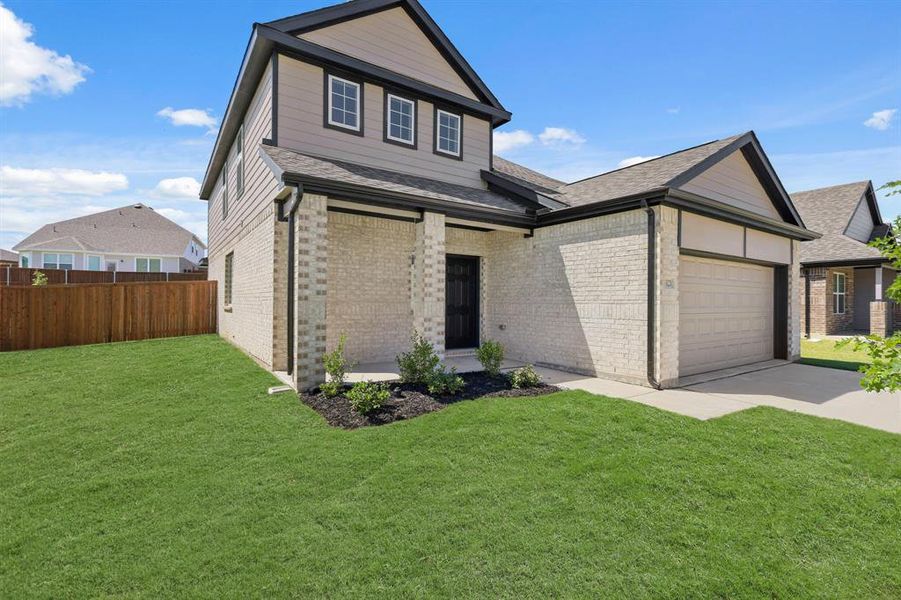 Exterior details and patio area of a home in Burgess Meadows, Cleburne (Image 2). Exterior details and patio area of a home in Burgess Meadows, Cleburne (Image 2).