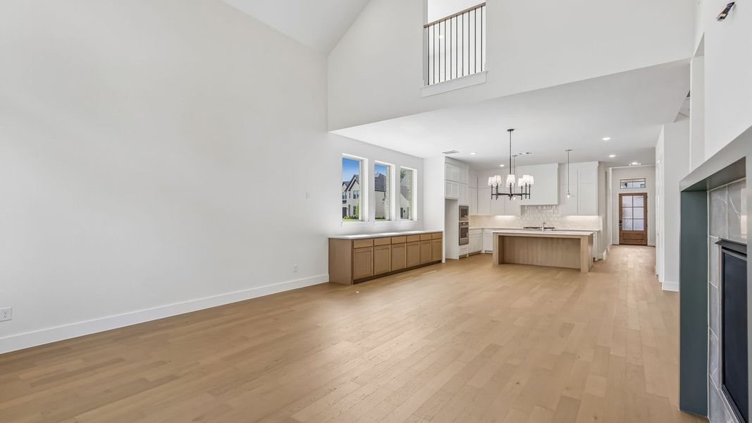 Spacious, unfurnished interior of a new home in Painted Tree 50' Series, McKinney (Image 16).