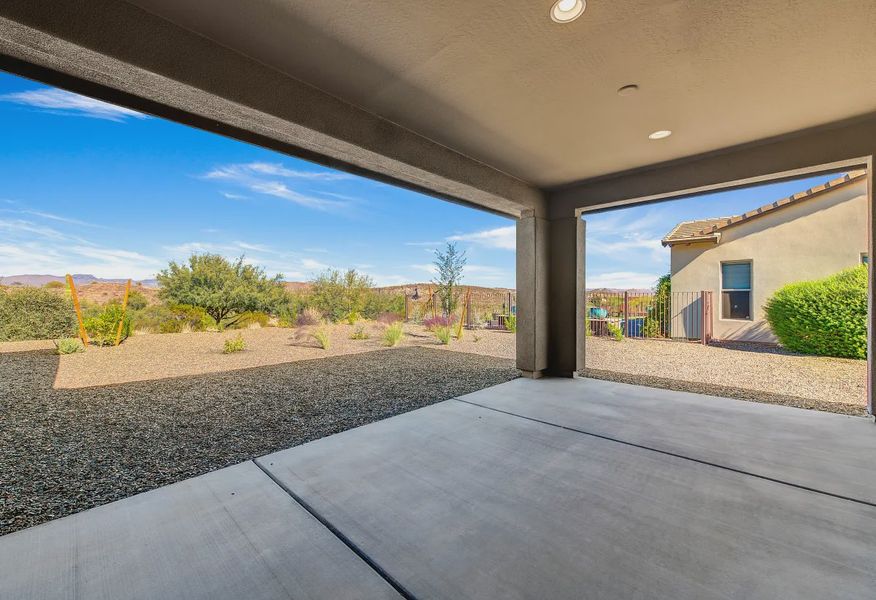 Covered Patio - 29 of 31