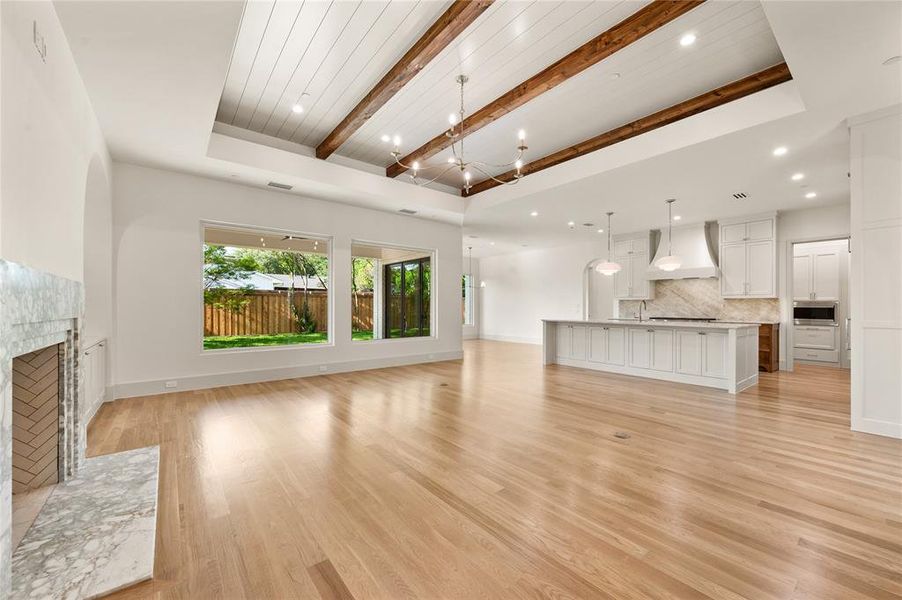 Spacious, unfurnished interior of a new home in , Richardson (Image 23).