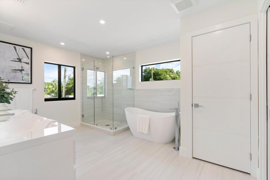 Primary bath with large linen closet