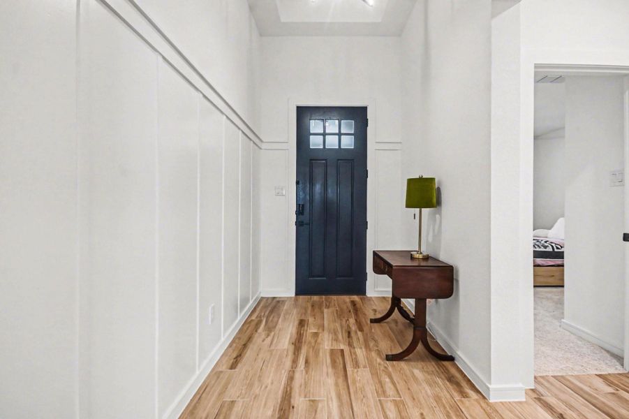 Furnished interior view inside a new home in Centennial Oaks, Santa Fe (Image 6).