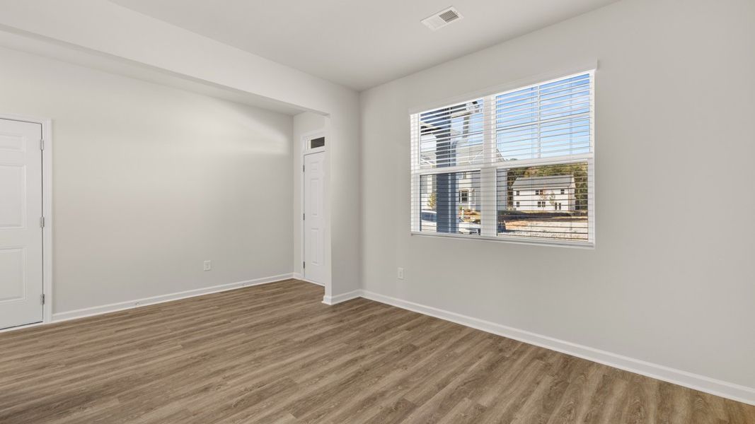 Representative unfurnished interior of a home built from the Galen by D.R. Horton in Teamon Pointe, Griffin (Image 20). Representative unfurnished interior of a home built from the Galen by D.R. Horton in Teamon Pointe, Griffin (Image 20).