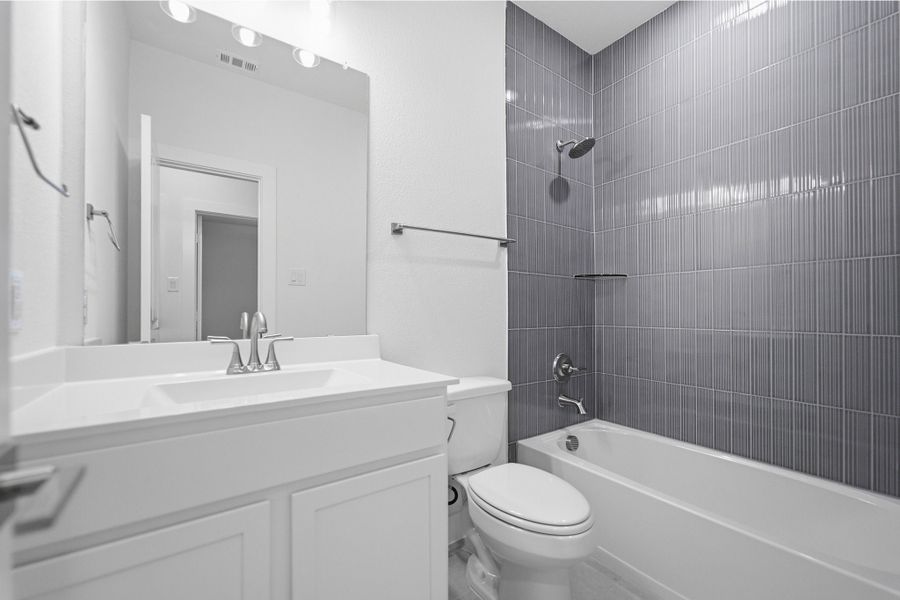 Furnished interior view inside a new home in Westridge, McKinney (Image 10). Furnished interior view inside a new home in Westridge, McKinney (Image 10).