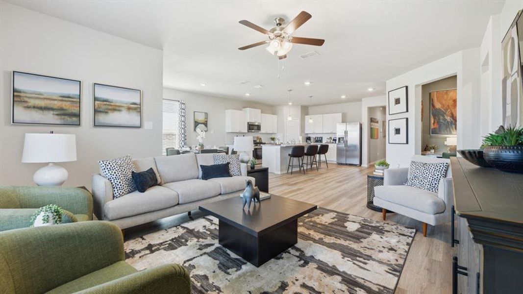 Furnished interior view inside a new home in Trails of Elizabeth Creek, Fort Worth (Image 28).