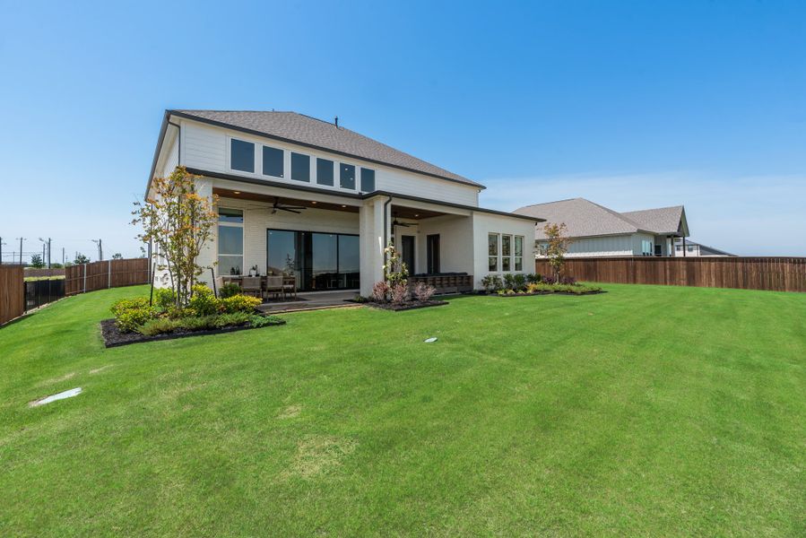 Exterior details and patio area of a home in Sweetgrass, Haslet (Image 20).