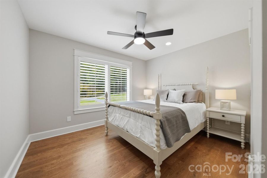 Furnished interior view inside a new home in , Newland (Image 35).