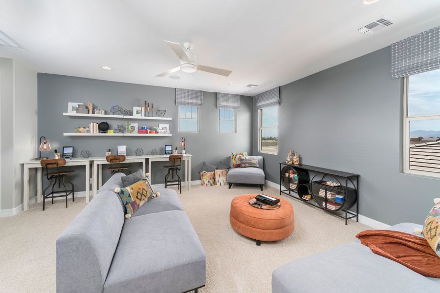 Representative furnished interior of a home built from the Geneva by Beazer Homes in Highpointe at Northpointe, Peoria (Image 17).