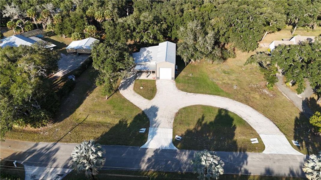 Natural landscape and outdoor views near in Okeechobee (Image 16). Natural landscape and outdoor views near in Okeechobee (Image 16).