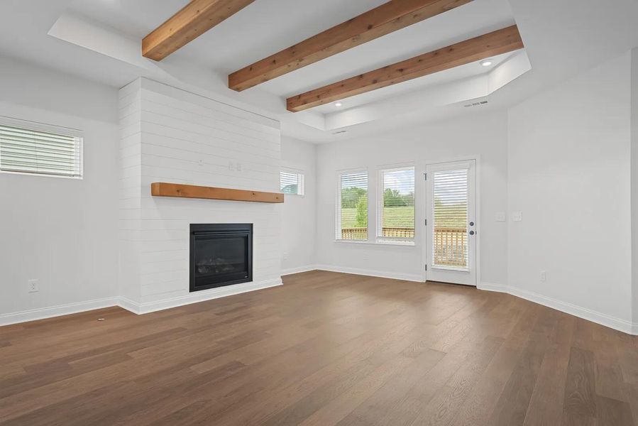 The Oakland B Family Room The Oakland B Family Room