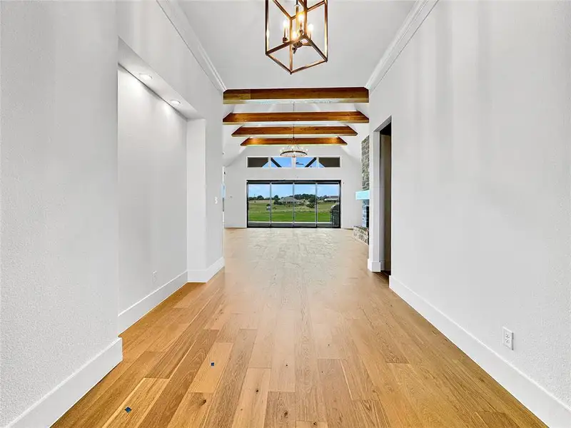 Spacious, unfurnished interior of a new home in The Retreat, Cleburne (Image 11).