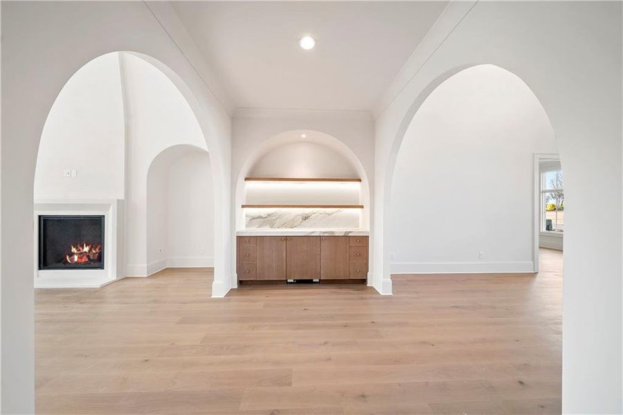 Spacious, unfurnished interior of a new home in , Alpharetta (Image 33).