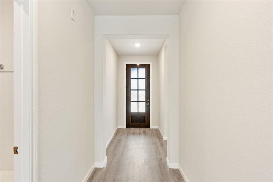 Spacious, unfurnished interior of a new home in Godley Ranch Elements, Godley (Image 17).