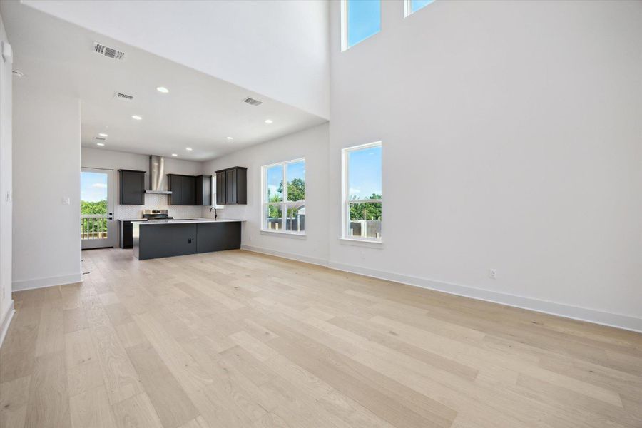 Spacious, unfurnished interior of a new home in Chester Ranch Place, Round Rock (Image 12). Spacious, unfurnished interior of a new home in Chester Ranch Place, Round Rock (Image 12).