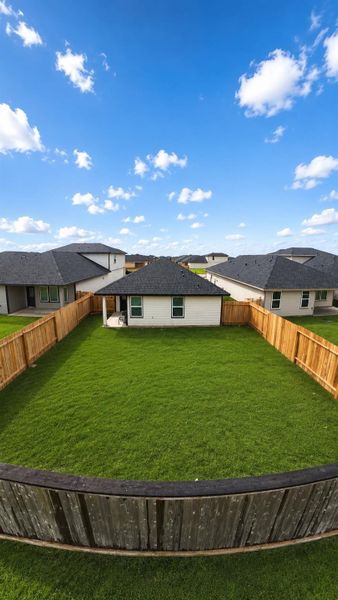 Exterior details and patio area of a home in Tamarron, Fulshear (Image 3).