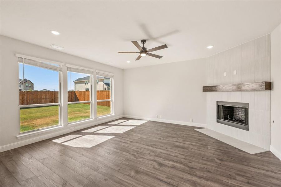 Spacious, unfurnished interior of a new home in Hulen Trails Classic 50, Fort Worth (Image 36). Spacious, unfurnished interior of a new home in Hulen Trails Classic 50, Fort Worth (Image 36).