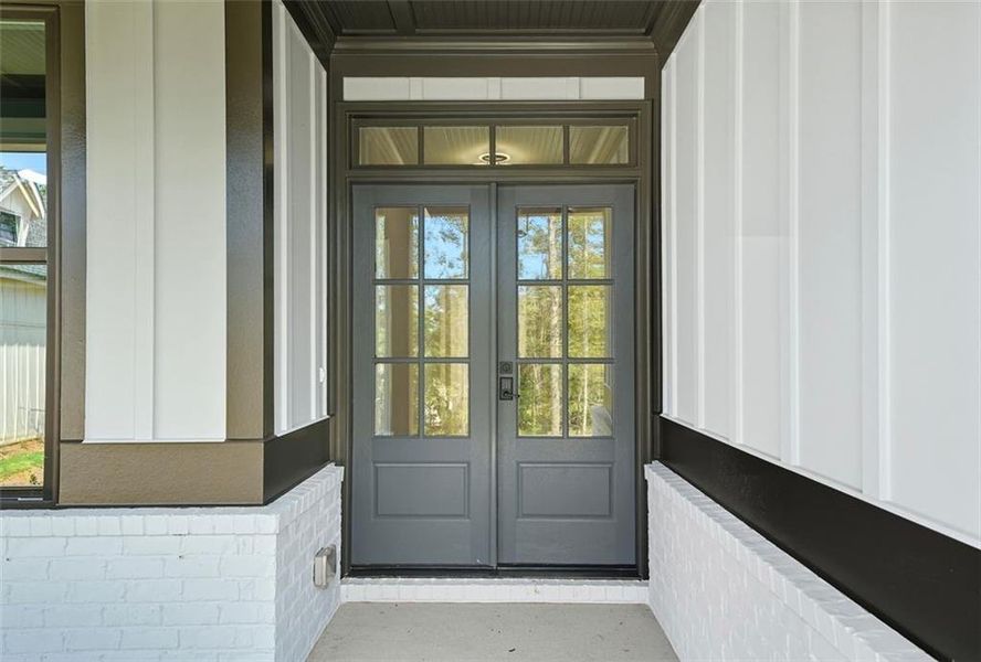 Exterior details and patio area of a home in , Dawsonville (Image 28).