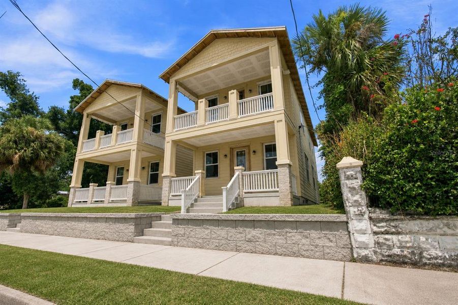 Front exterior of a new home in , Tampa, FL, highlighting curb appeal (Image 6). Front exterior of a new home in , Tampa, FL, highlighting curb appeal (Image 6).
