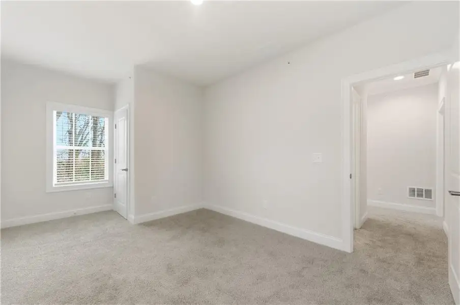 Spacious, unfurnished interior of a new home in , Marietta (Image 20). Spacious, unfurnished interior of a new home in , Marietta (Image 20).
