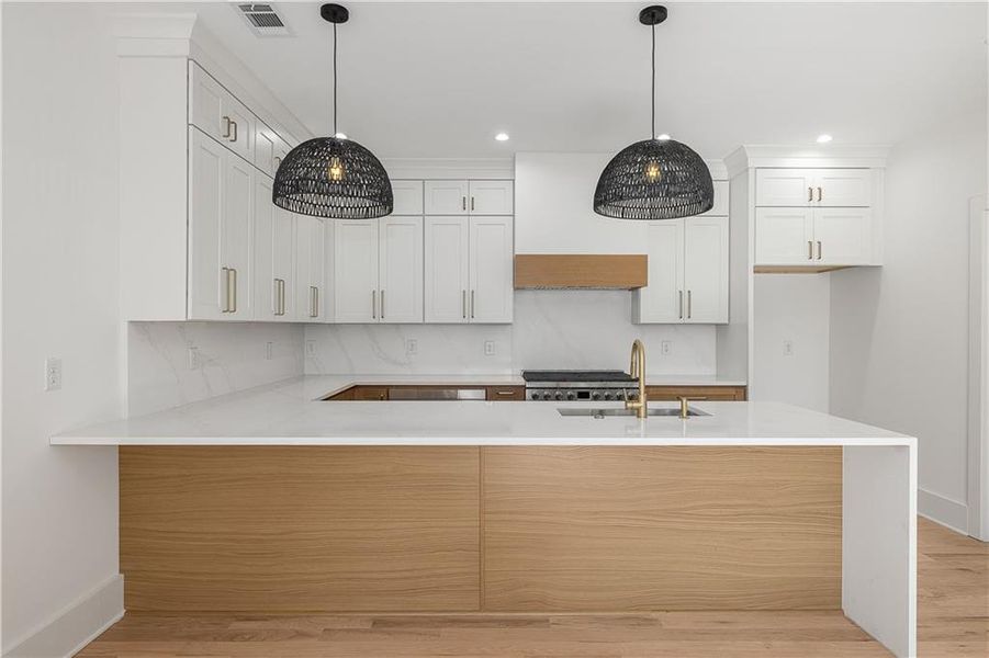 Furnished interior view inside a new home in , Smyrna (Image 24).