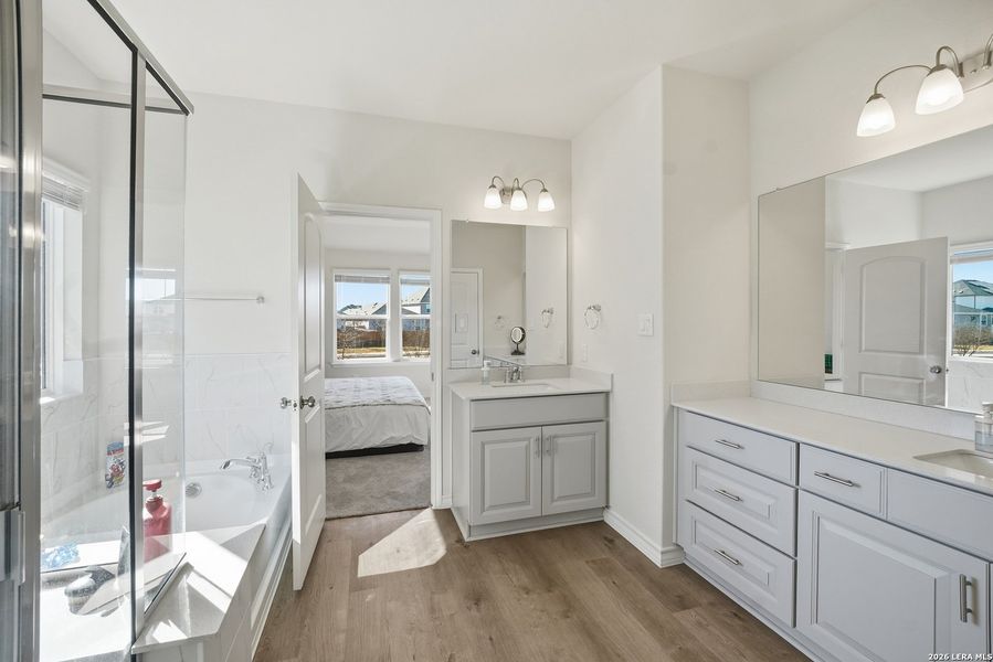 Furnished interior view inside a new home in Horizon Ridge, San Antonio (Image 9). Furnished interior view inside a new home in Horizon Ridge, San Antonio (Image 9).