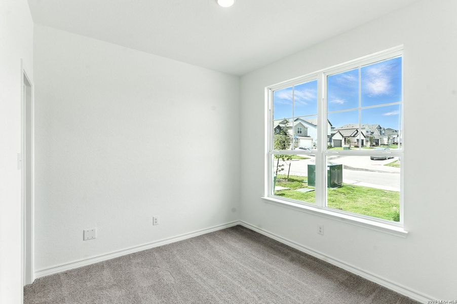Spacious, unfurnished interior of a new home in Horizon Ridge, San Antonio (Image 28).