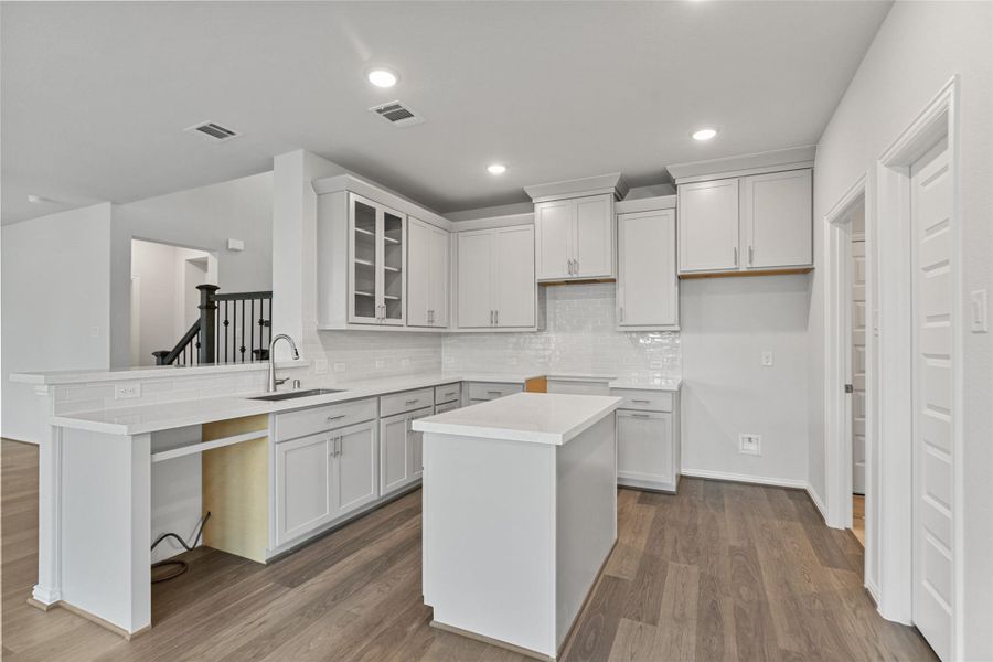 Furnished interior view inside a new home in Park at Eldridge, Sugar Land (Image 7). Furnished interior view inside a new home in Park at Eldridge, Sugar Land (Image 7).
