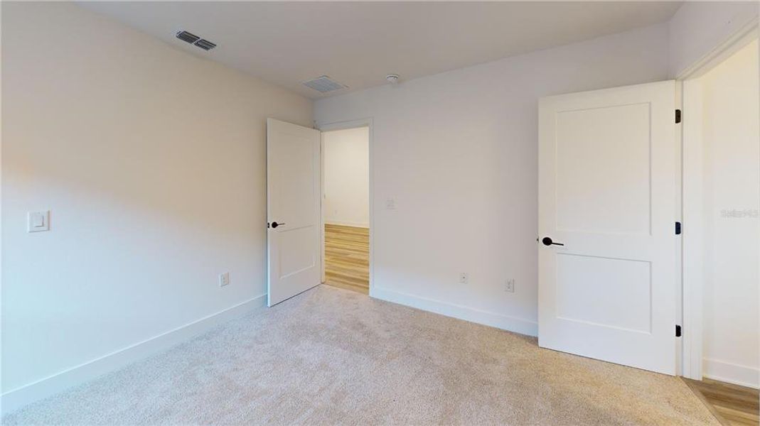 Spacious, unfurnished interior of a new home in , Alachua (Image 37).