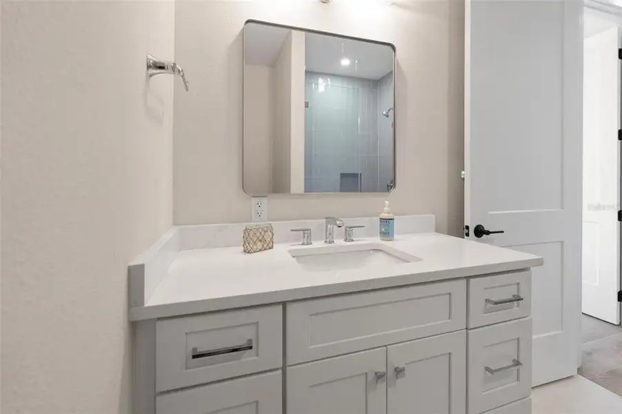 Furnished interior view inside a new home in , Madeira Beach (Image 44).