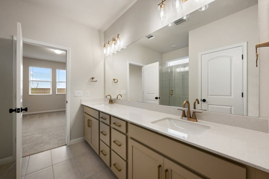 Representative furnished interior of a home built from the Lancaster by Ashton Woods in Berry Creek Highlands, Georgetown (Image 11).
