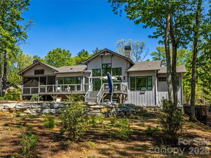 Image 47 of a home in .