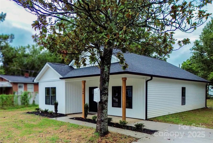 Front exterior of a new home in , Rock Hill, SC, highlighting curb appeal (Image 21).