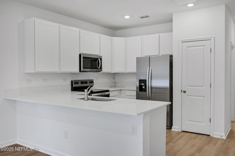 Furnished interior view inside a new home in Kasen Oaks, Jacksonville (Image 6).