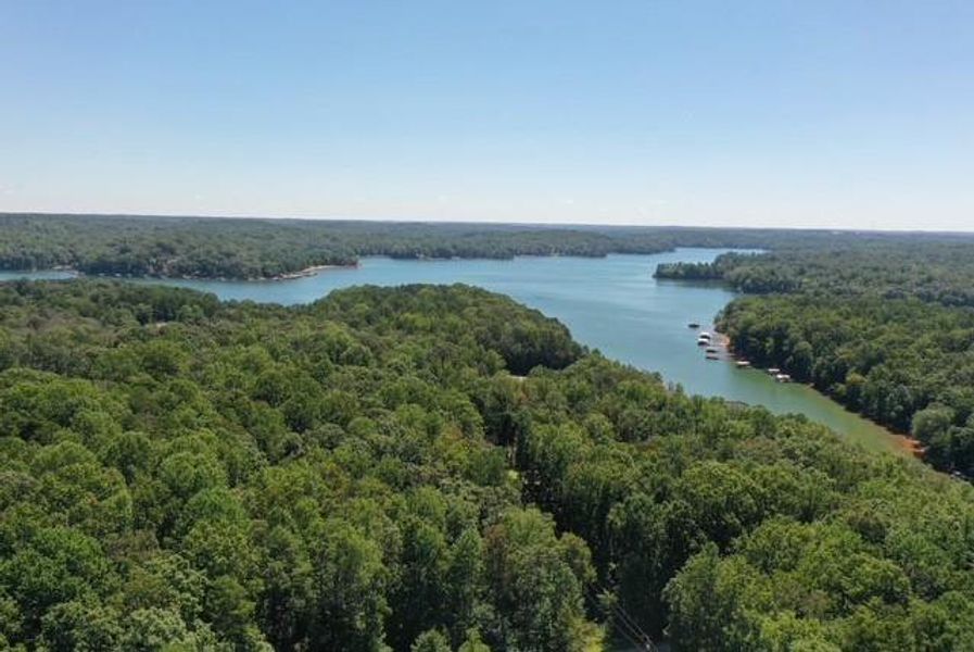 Image 20 of a home in .