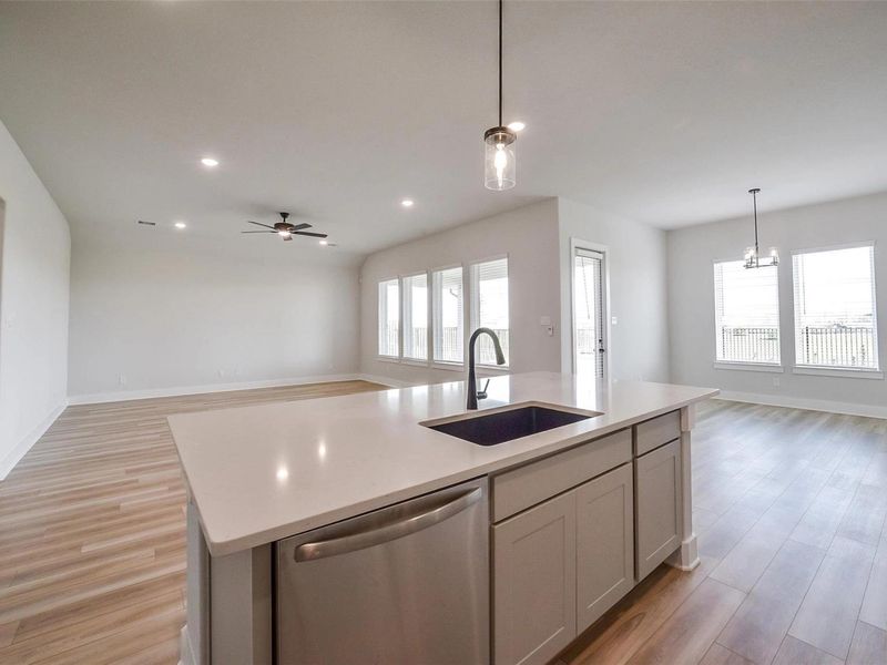 Furnished interior view inside a new home in Sierra Vista, Rosharon (Image 17).