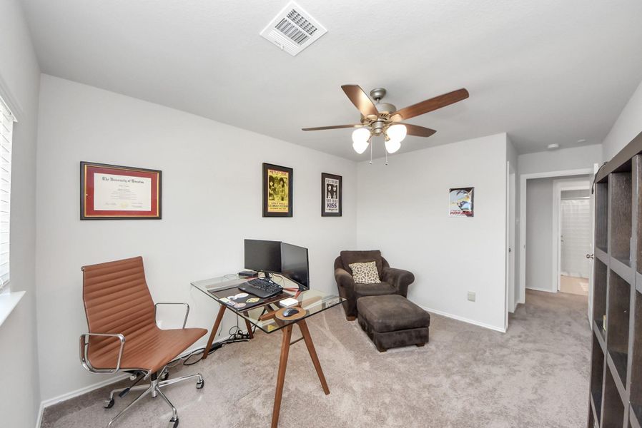 Another view of bedroom #3. Very spacious room with great walk-in closet. Full bath room is located in the distance. Another view of bedroom #3. Very spacious room with great walk-in closet. Full bath room is located in the distance.