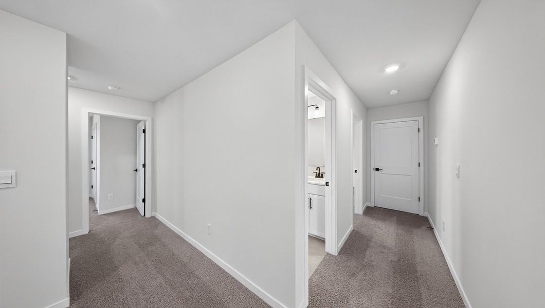 Spacious, unfurnished interior of a new home in Avalon of Gastonia, Gastonia (Image 30).