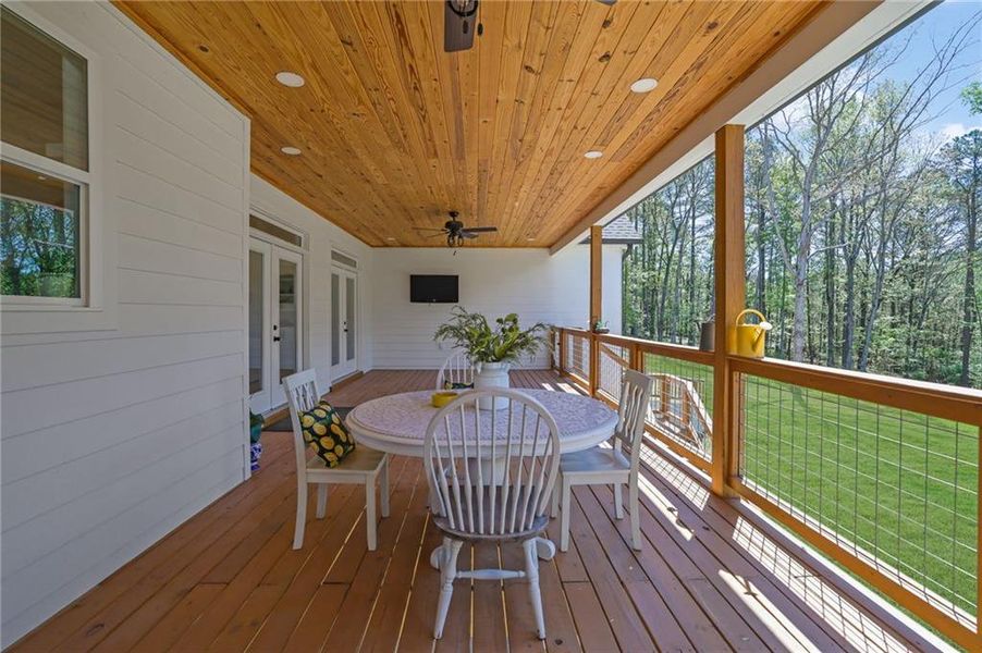 Exterior details and patio area of a home in , Monroe (Image 35).